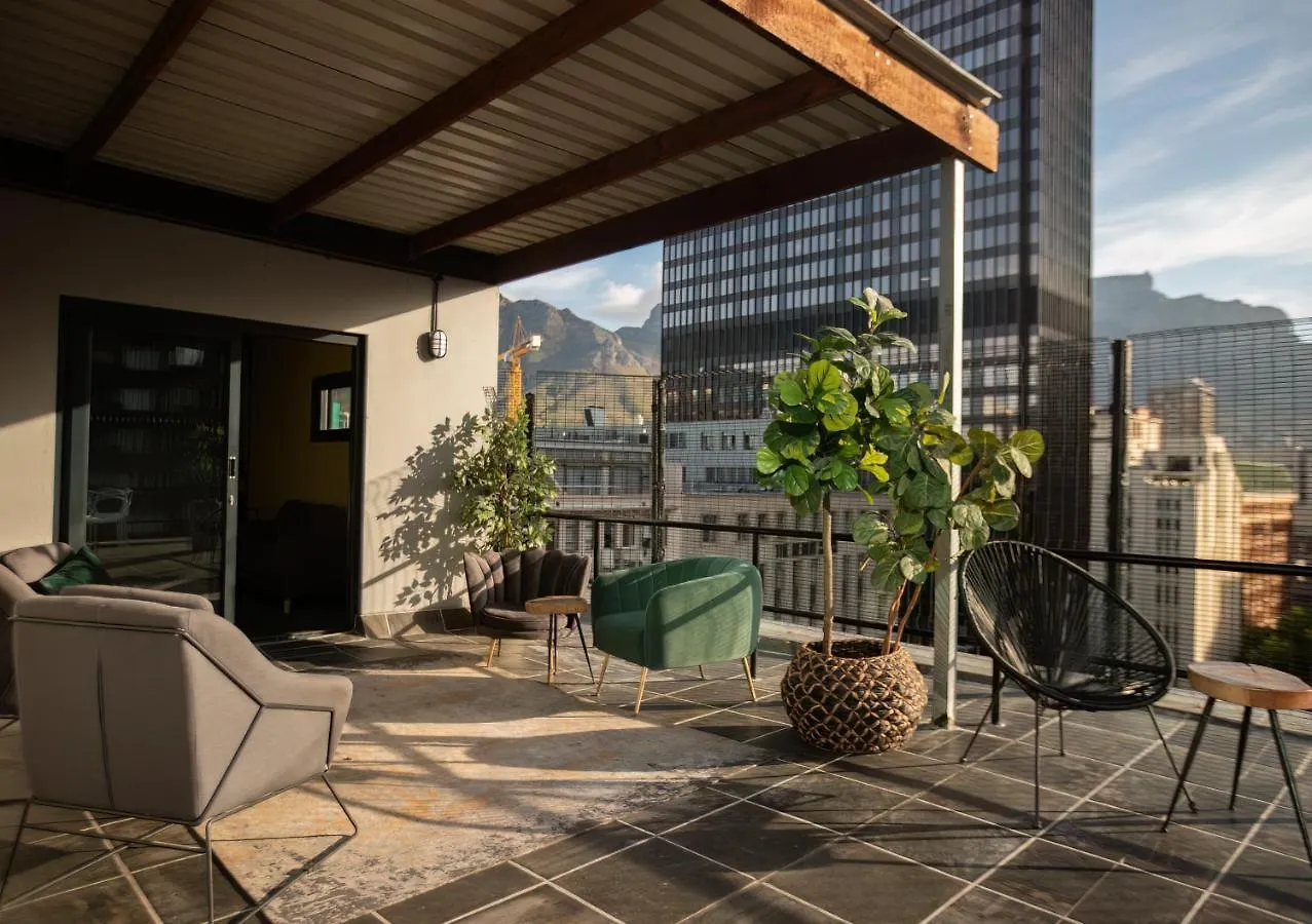Sleepy Lion Hotel & Apartments Cape Town
