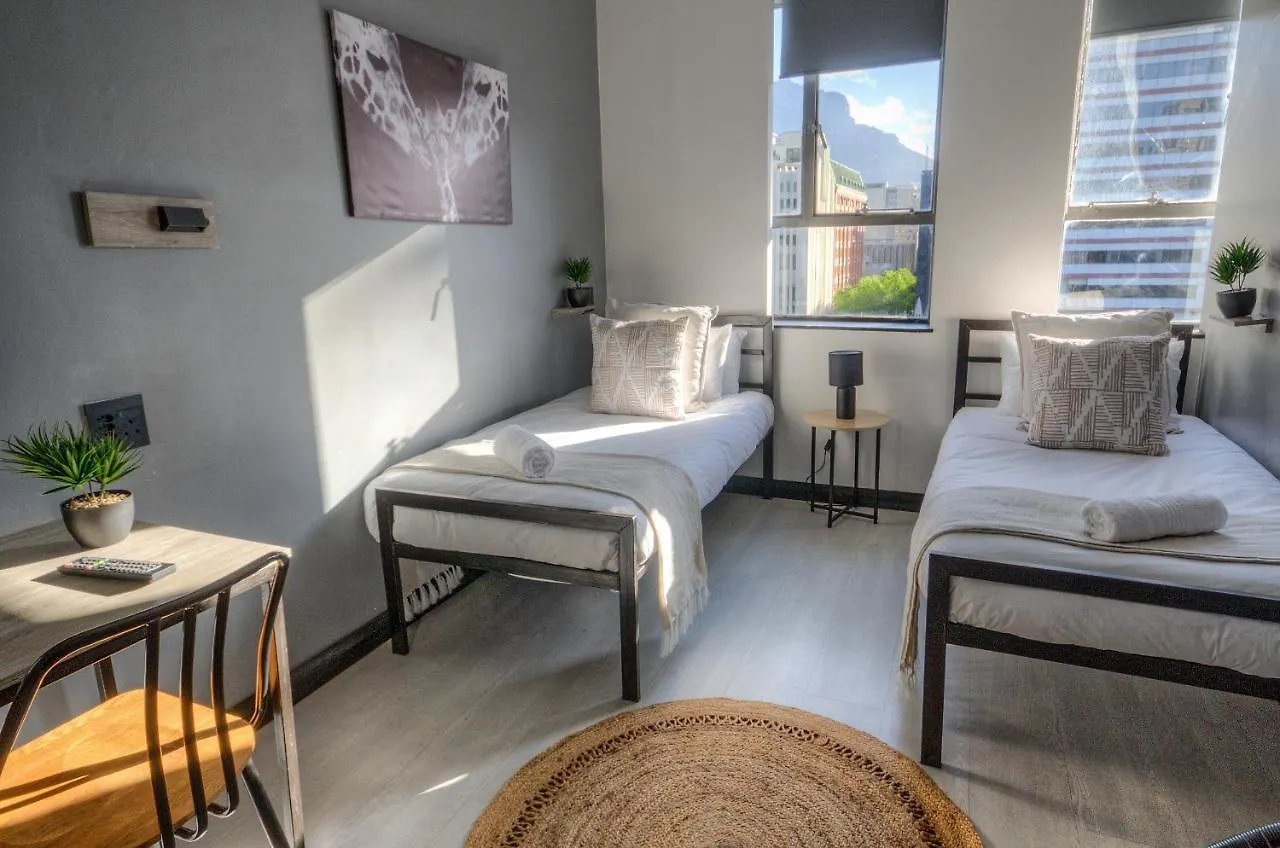 Sleepy Lion Hotel & Apartments Cape Town
