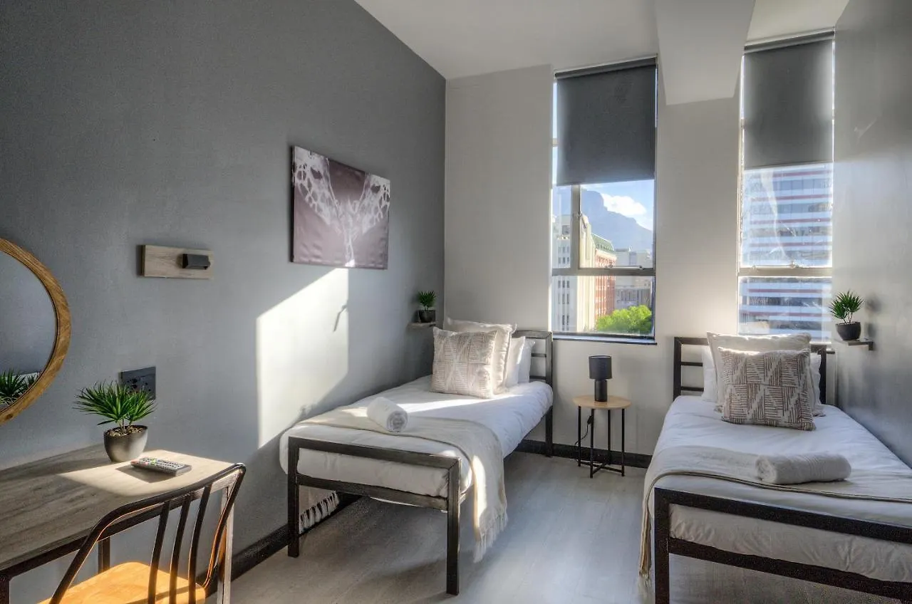 Sleepy Lion Hotel & Apartments Cape Town