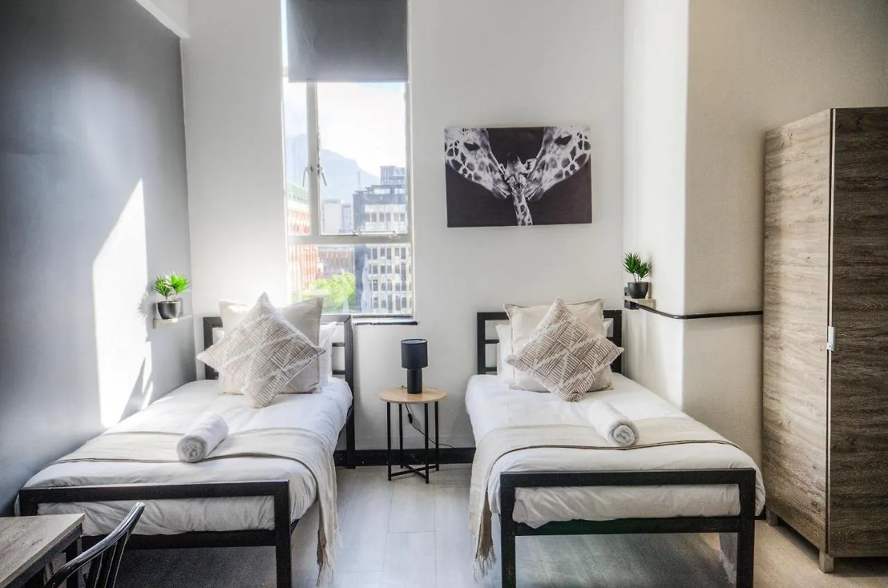 Sleepy Lion Hotel & Apartments Cape Town
